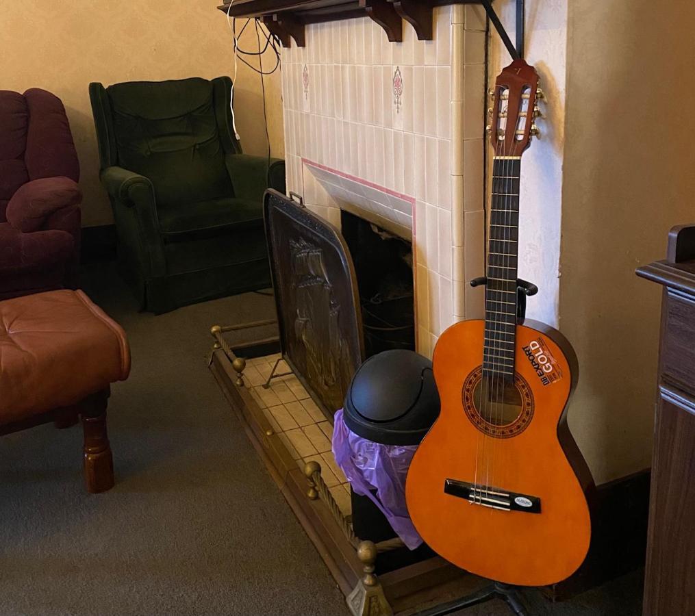 Manor House Backpackers Hostel Дюндин Екстериор снимка